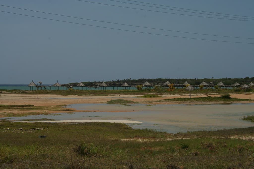 Playa Boca de Miel — photo by Barry Cornelius