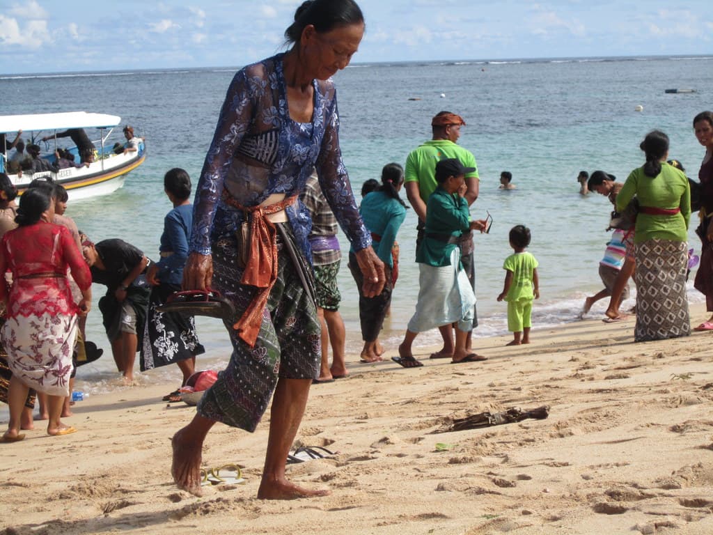 Cremation at Geger Beach - Bali