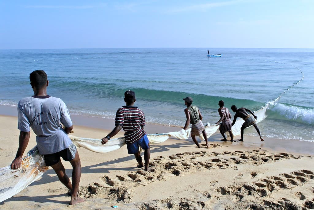 Batticaloa Main Beach — photo by springm / Markus Spring