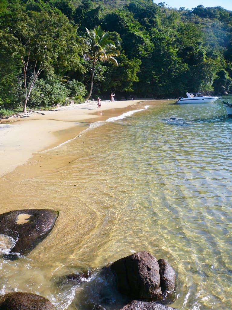 Praia de Lopes Mendes — photo by LuxTonnerre