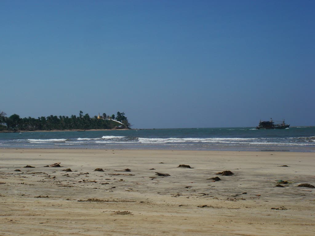 Chaung Tha North Beach