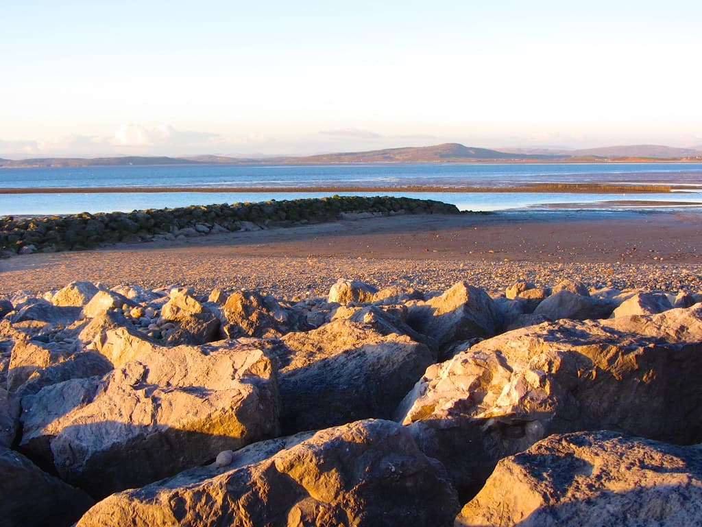 Heysham Beach — photo by beareye2010