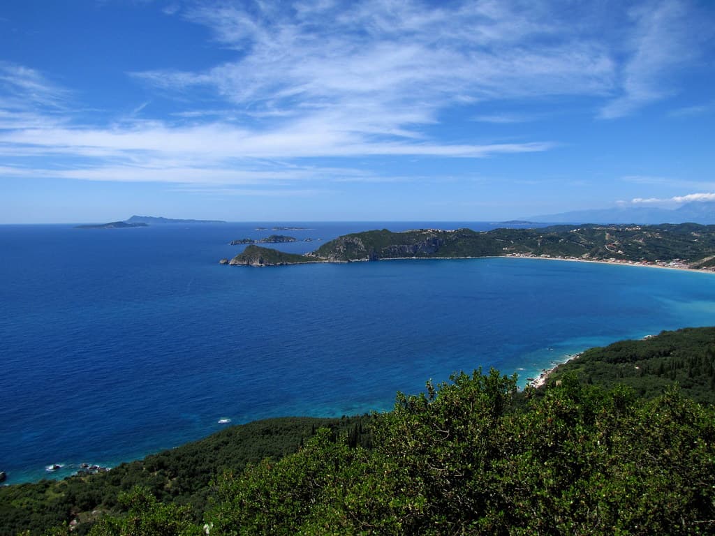 Arillas Beach — photo by Luc Coekaerts from Tessenderlo