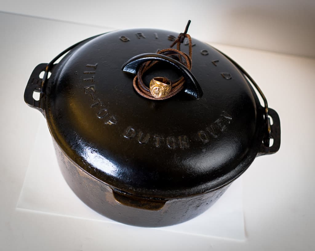 Aggie College Ring '42 Buys an Antique Cast Iron Dutch Oven!