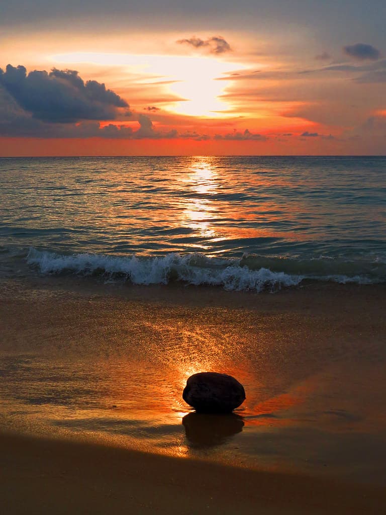 Nai Harn Beach