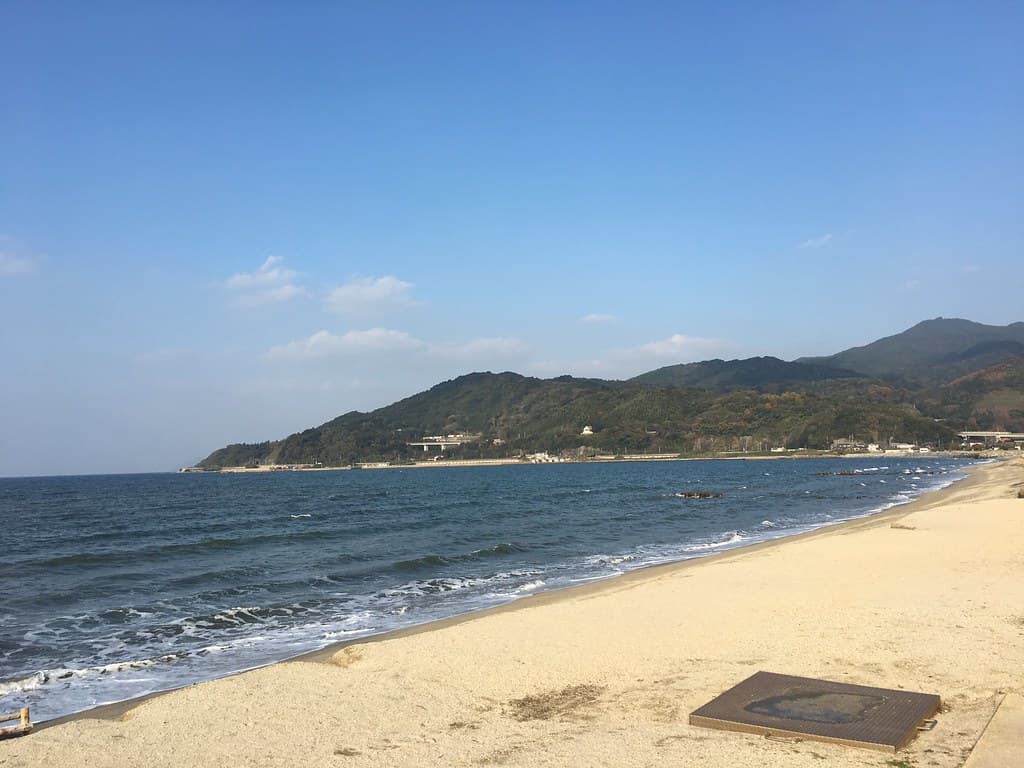 Nishinohama Beach — photo by Eyewall ZRH
