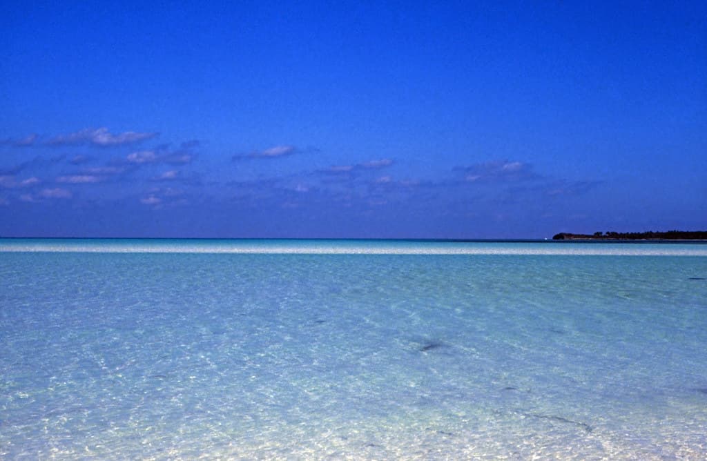 Russell Island Beach — photo by Rüdiger Stehn