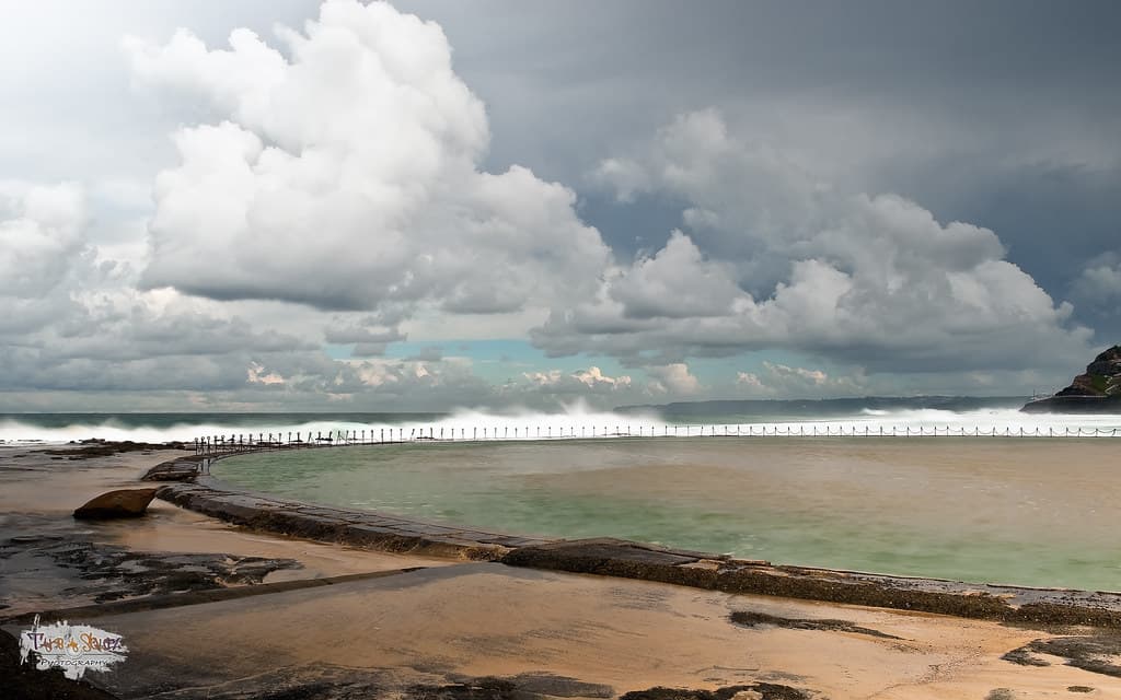 As The Storm Rolls In (4k)