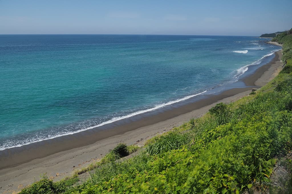 Wakaura Beach