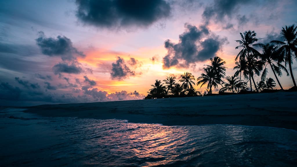 Inguraidhoo Beach — photo by Giuseppe Milo (www.gmilo.com)