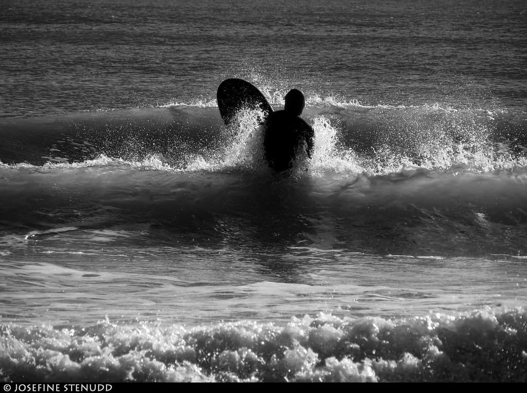 20170101_20k Ocean wave, surfer, & board | Rockaway Park, New York City