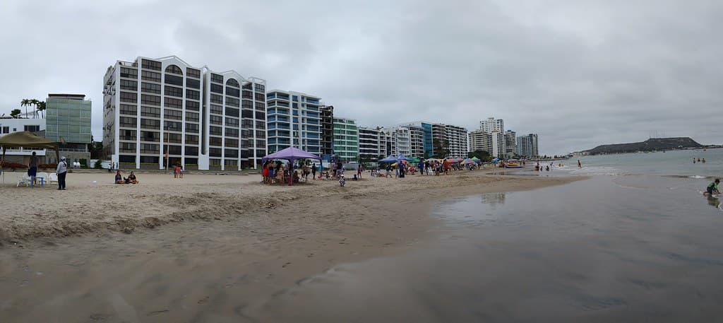 Playa Punta Brava — photo by SebasKeeper