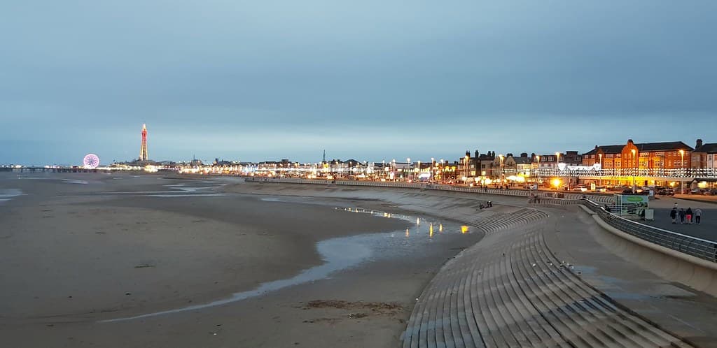 Blackpool Sands — photo by Victor O'