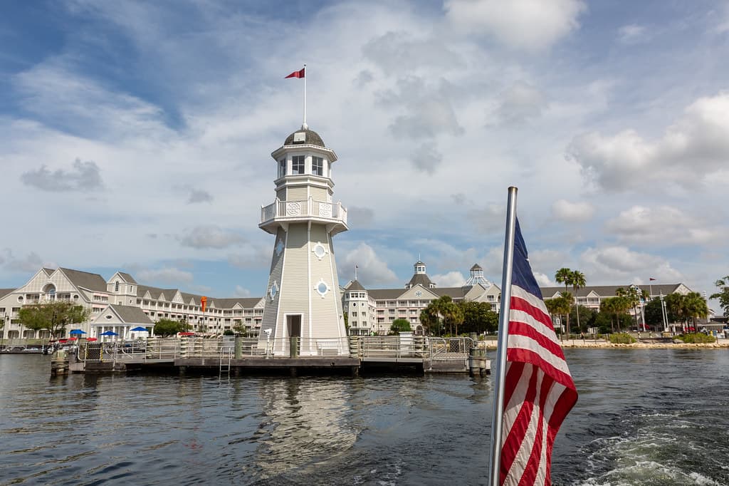 Disney's Yaught Club Resort - Launch