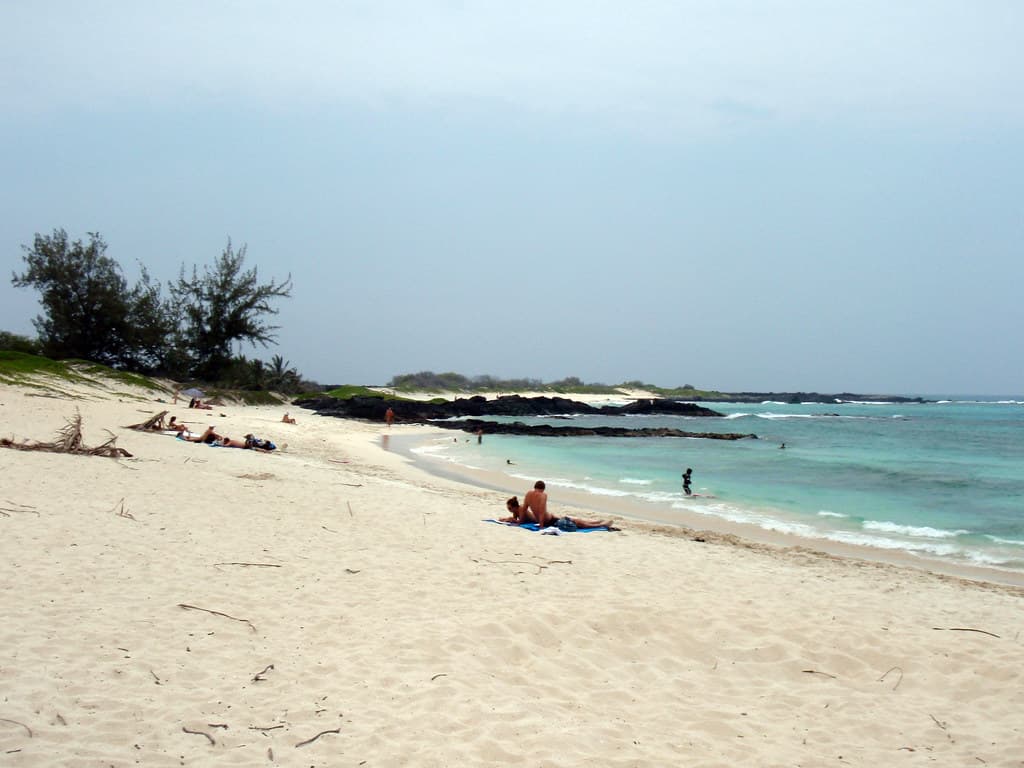 Makalawena Beach