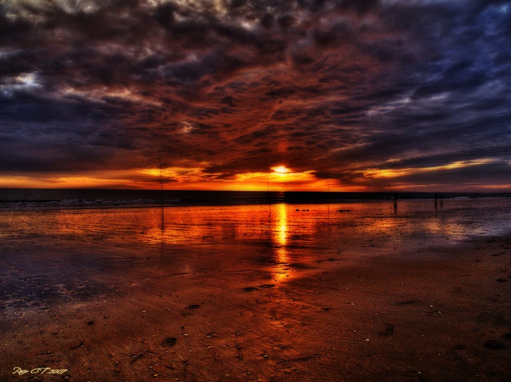 Playa de La Bota — photo by Paco CT