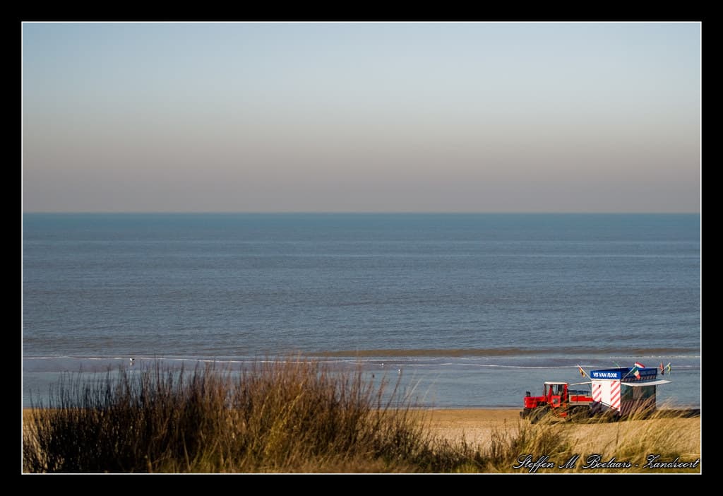 Bloemendaal aan Zee Beach — photo by Steffen M. Boelaars