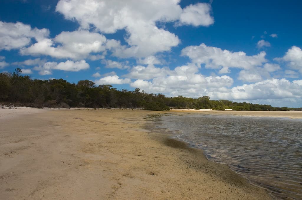 Tide coming in at Wathumba