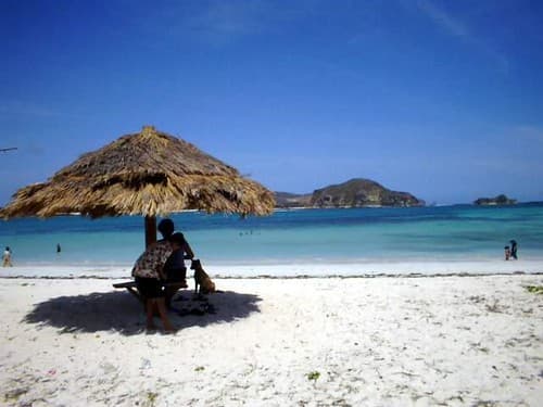 Tanjung Aan Beach in Lombok, photographed by JavaTourism.com