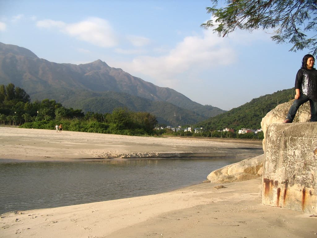 Tsoi Yuen Wan Beach