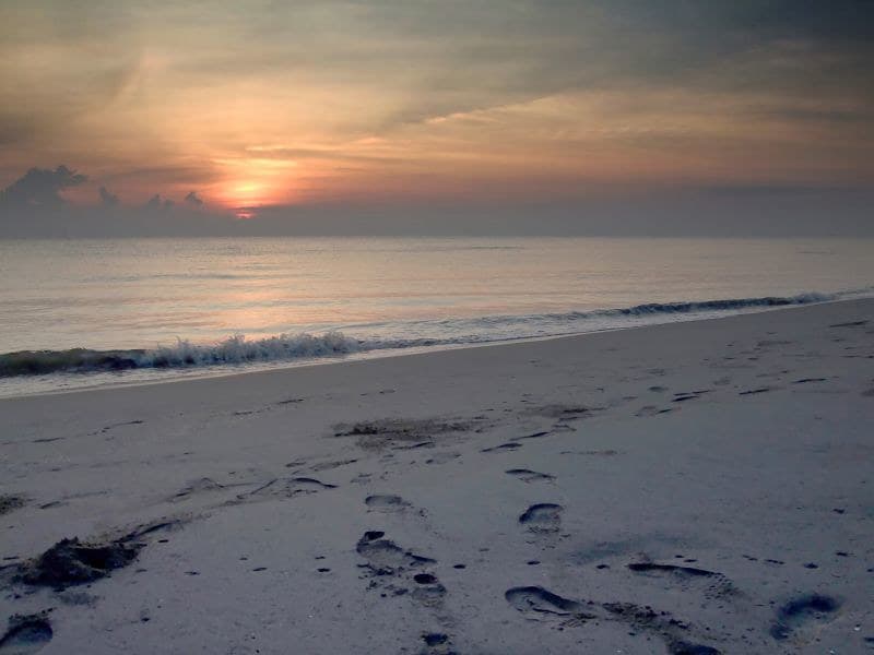 Foorprints from sunrise
