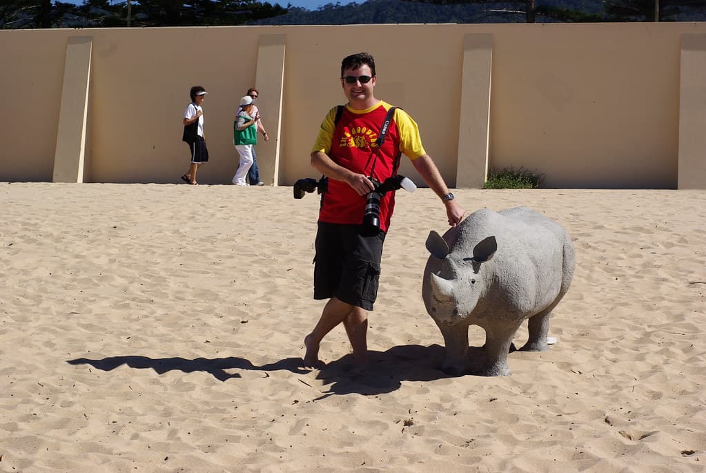 Rowen (ratkinson aka scctw) with #27 'Bob' - a sculpture at 'On The Beach'  at Thirroul Seaside Arts Festival