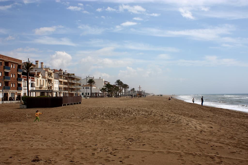 Playa de Sant Salvador — photo by Juanjo Garcia Muñoz
