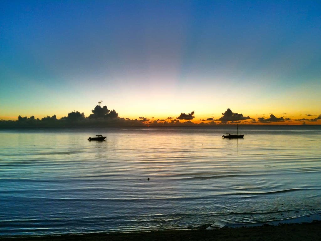 Somosomo Beach — photo by davesag