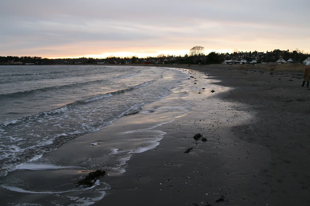 Åsgårdstrand Beach — photo by Bernt Rostad