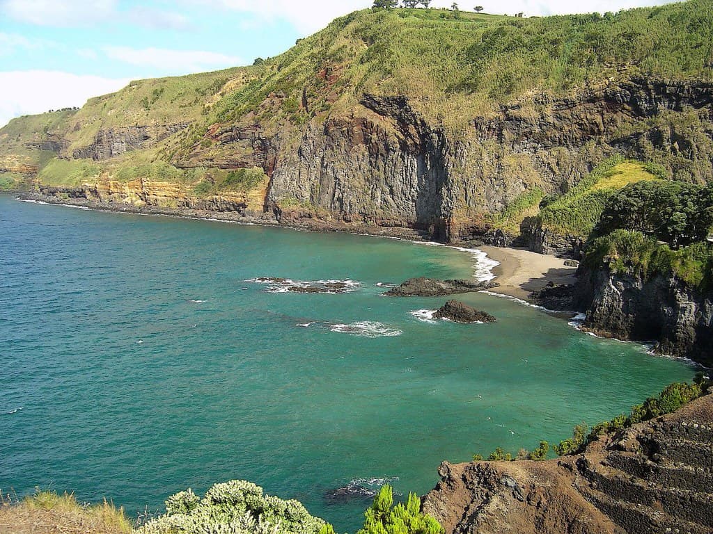 Praia de Água de Alto