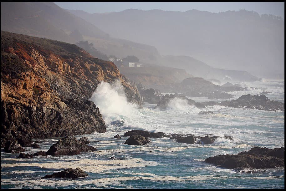 Powerful tidal waves, Soberanes Point