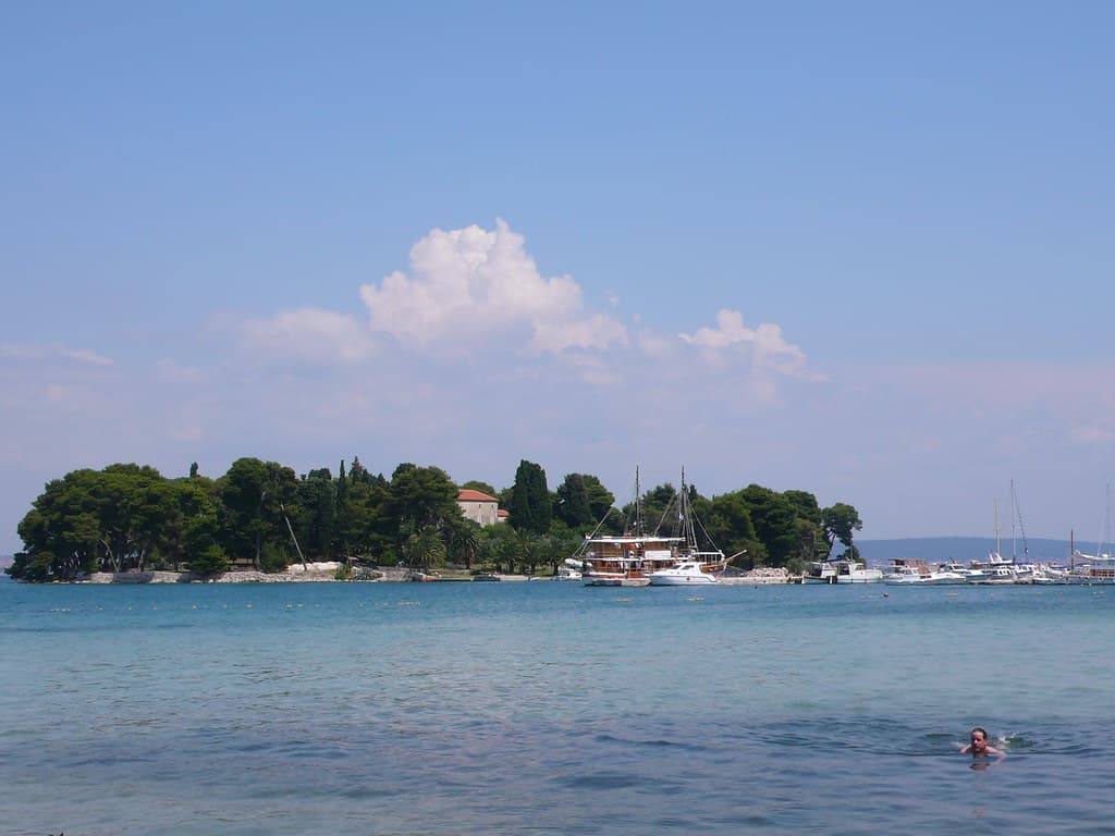 Zelena Punta Beach