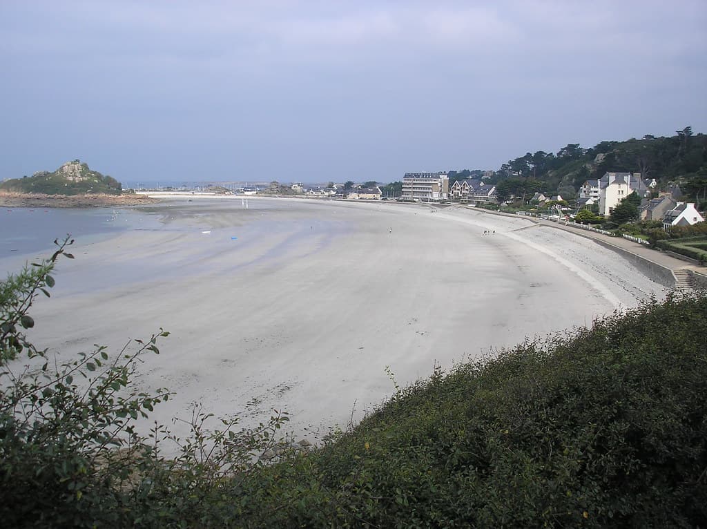 BZH07 615 090907 22TREBEURDEN Plage de Tresmeur