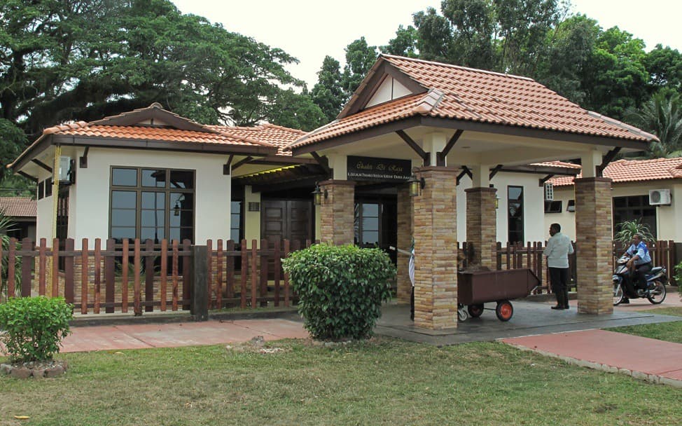 Pantai Merdeka IMG_2347