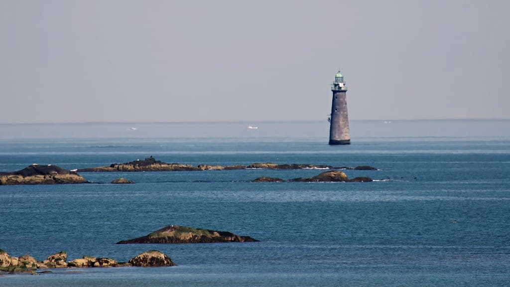 Minot Ledge Light