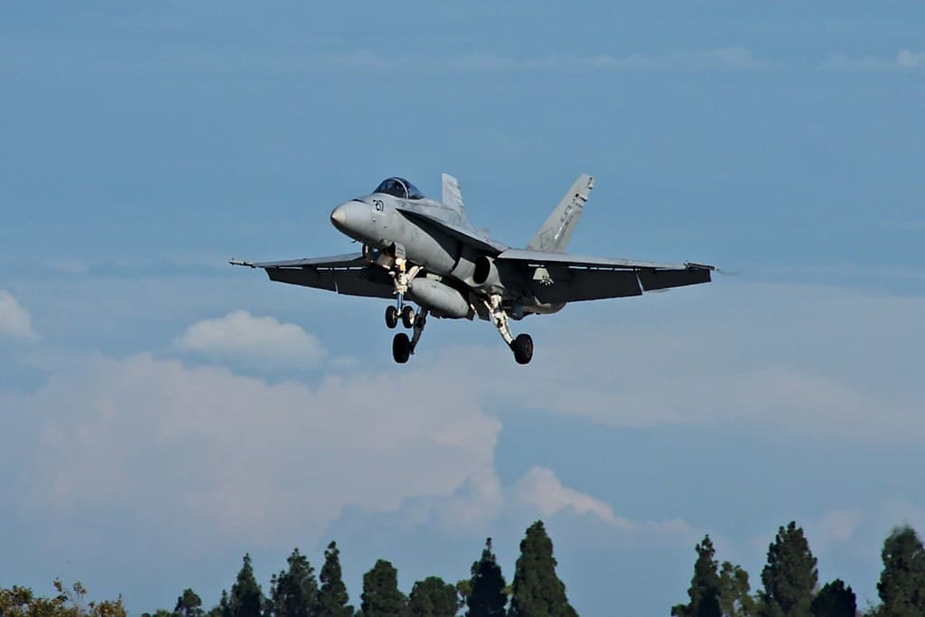 McDonnell-Douglas F/A-18A Hornet BuNo 162873 , VMFAT-101 "Sharpshooters" arriving at KLGB