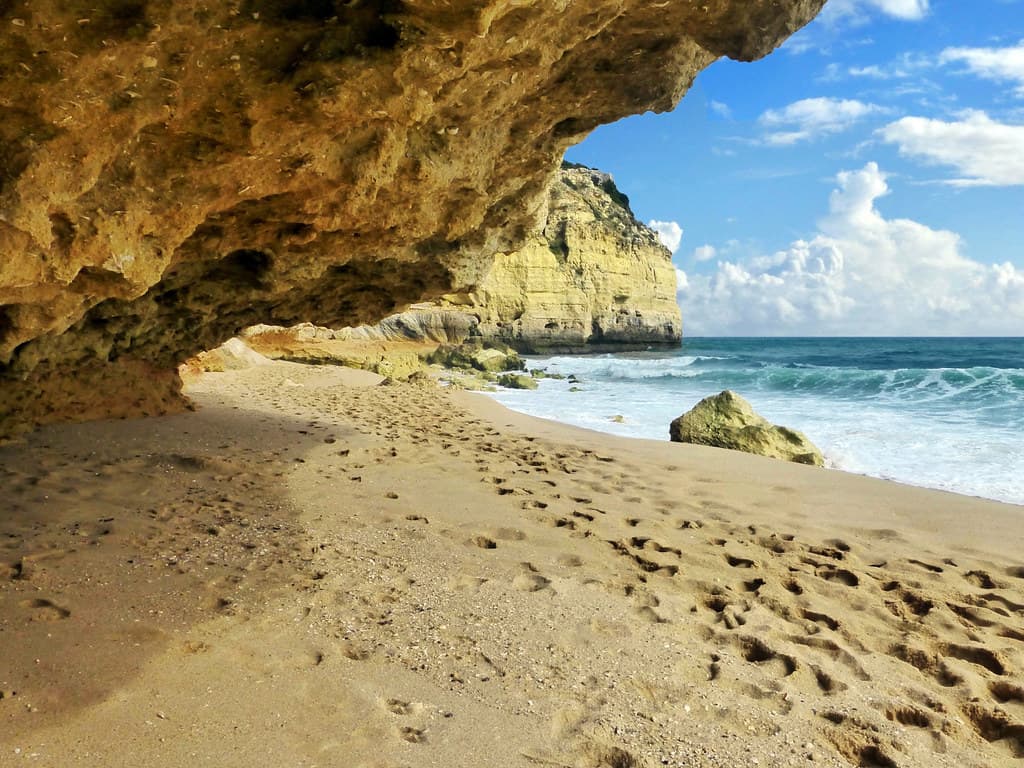Praia da Rocha — photo by Cycling Man