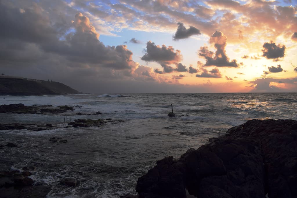 Playa de Arenal — photo by jsanrosa
