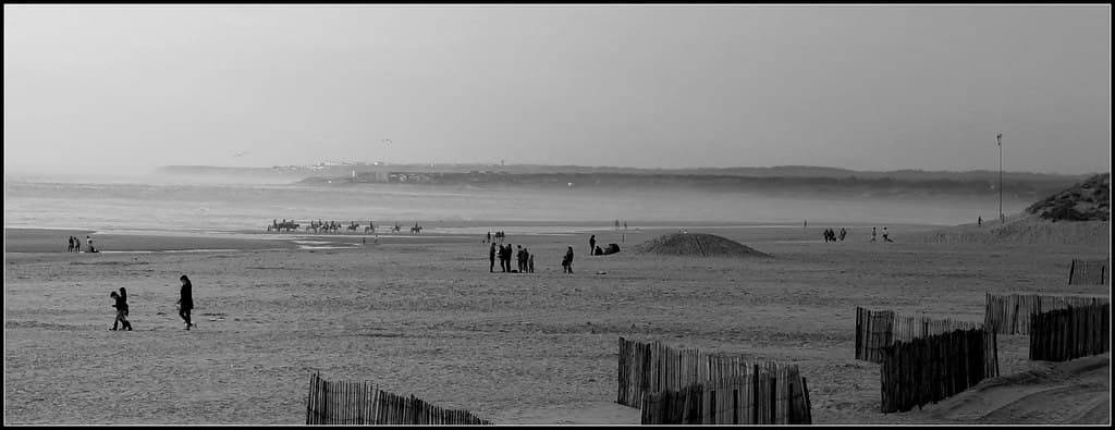 Plage du Touquet, un jour de brume