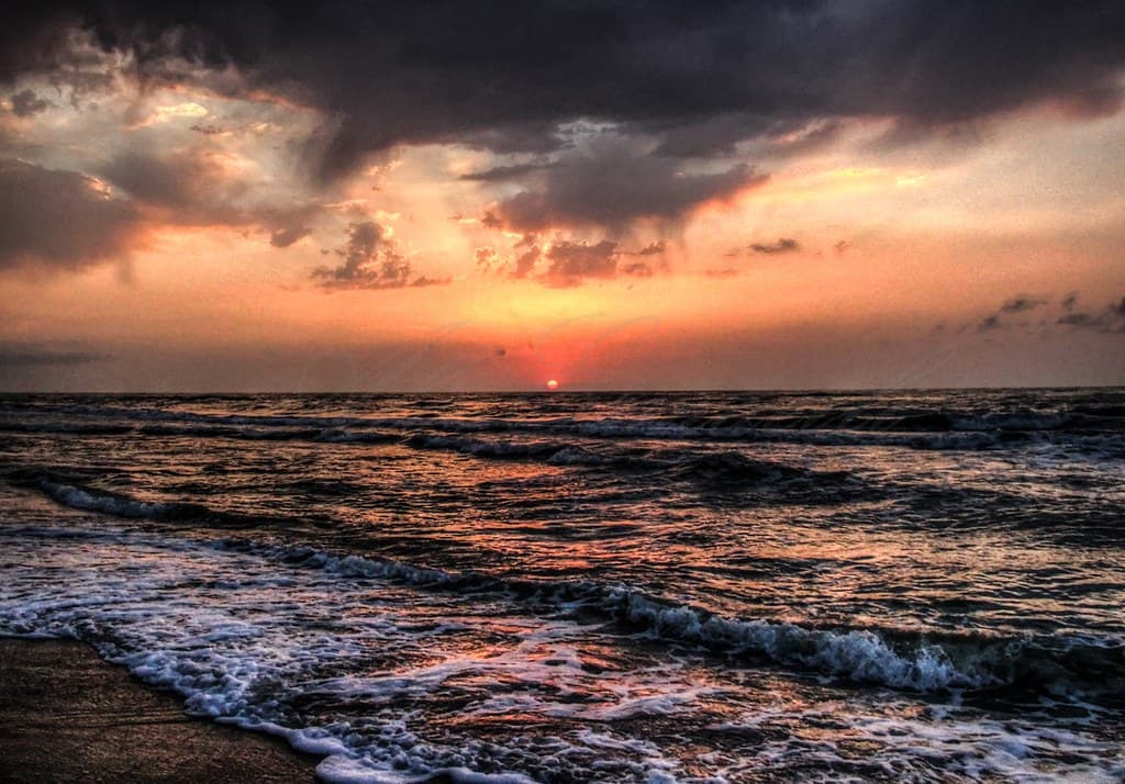 Sisangan Beach
