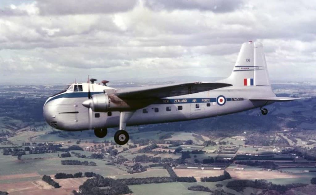 1967 RNZAF Bristol Freighter NZ5906 in 3 Squadron livery, 31 Oct 1967.