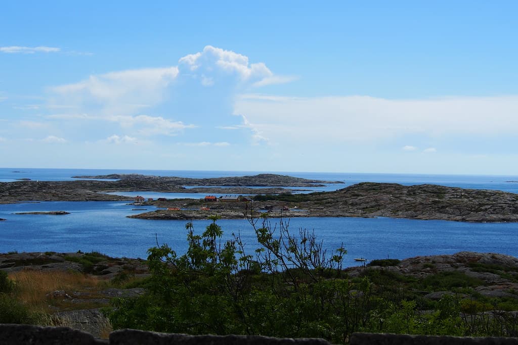 Åstol Beach — photo by @kobak