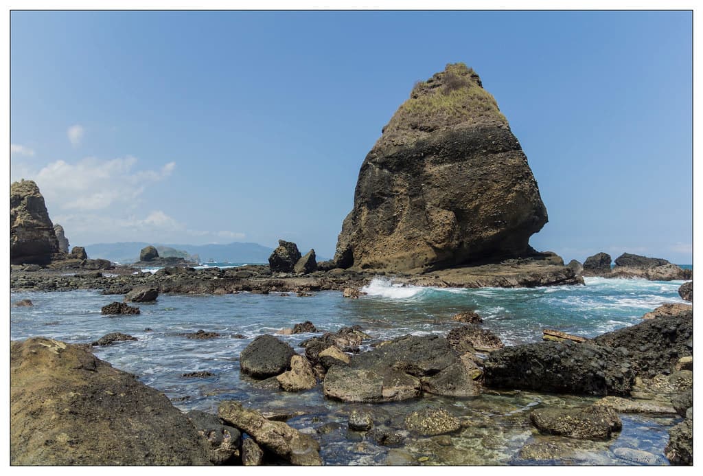Pantai Tanjung Papuma in Java (Indonesia)
