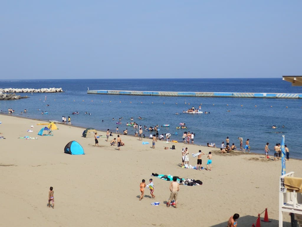 Nishikigaura Beach — photo by izunavi