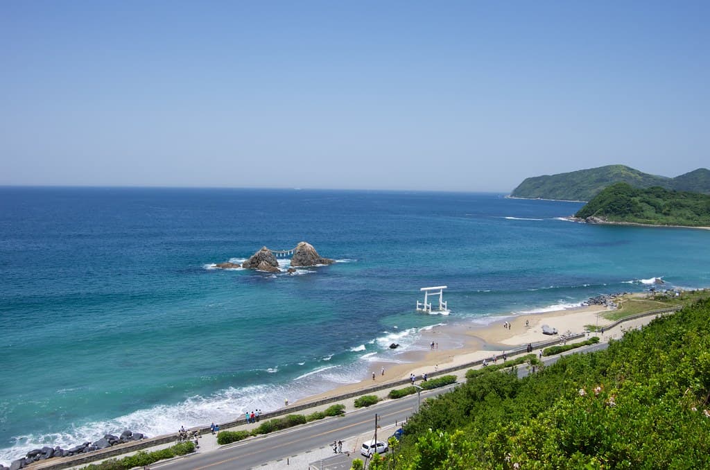 Sakurai Futamigaura Beach — photo by yuki5287