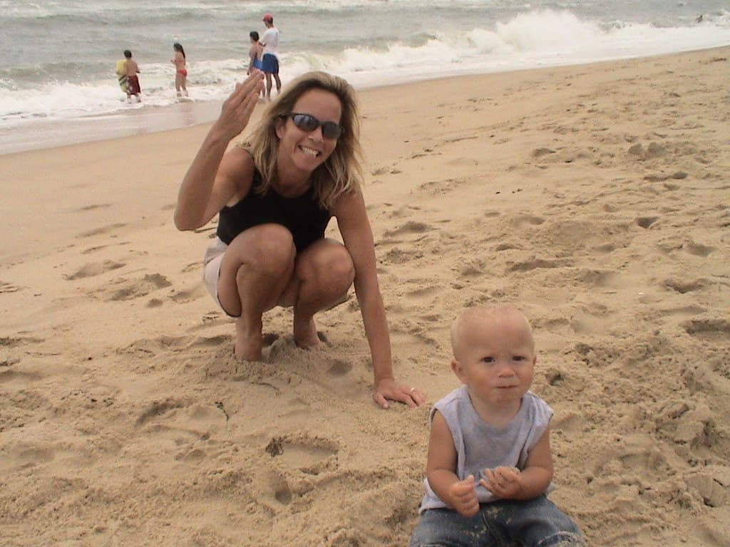 Lisa with son Rayne