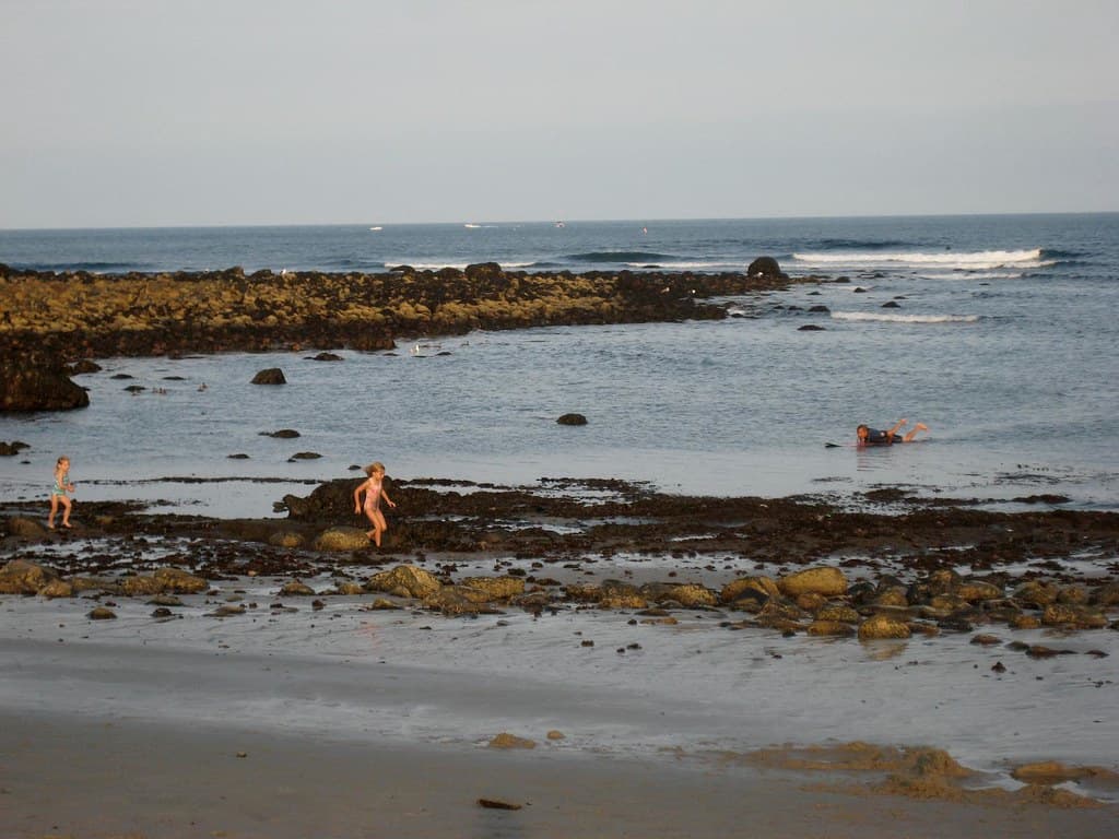 children running