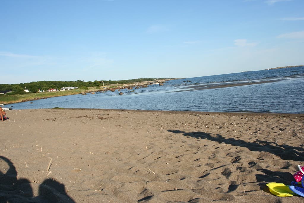Mølen Beach — photo by Kristian Vinkenes