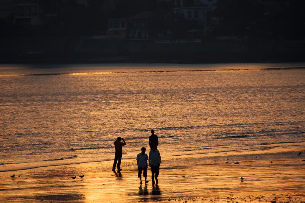 Girgaum Chowpatty Beach — photo by Christian Haugen