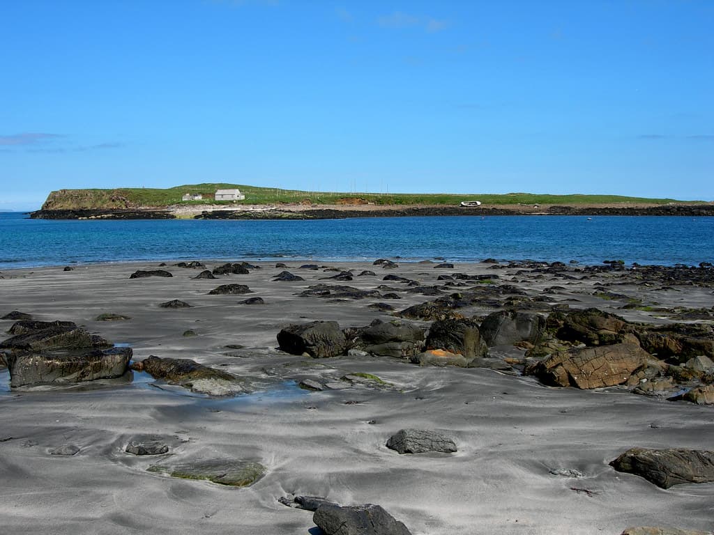 Staffin Beach — photo by IrenicRhonda